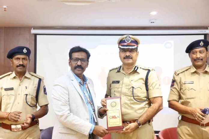 KLH Global Business School